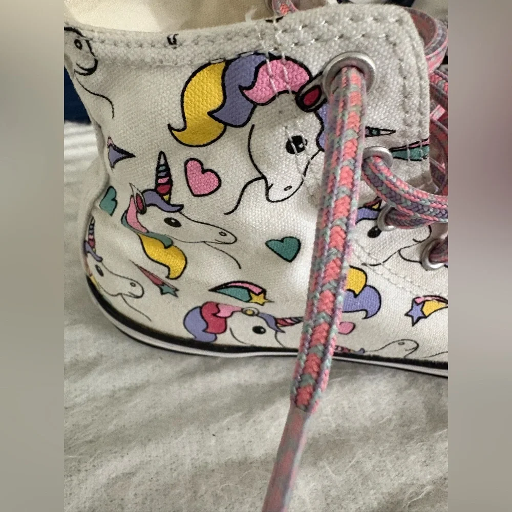 Converse Kids' White High-Top Sneakers with Rainbows And Unicorns